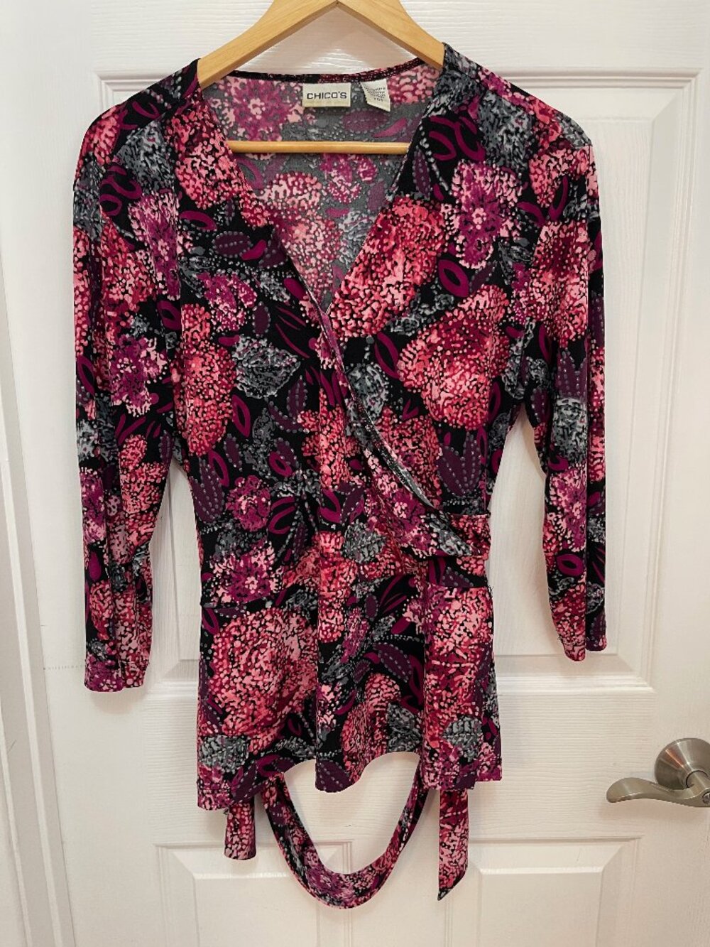 Chico's Floral Wrap Top V-Neck Multi-Tie Hem Blouse Patterned Size 2 Large US 12